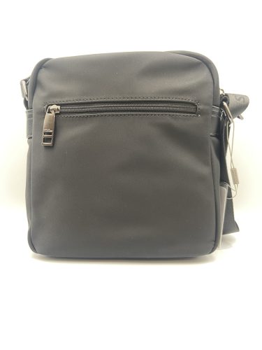 David Jones oldaltáska